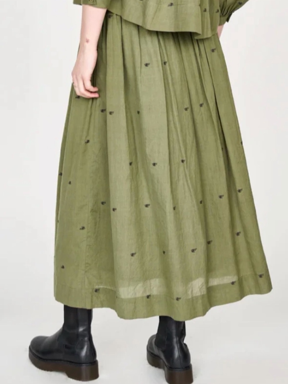 MIRTH Olive Green Midi Pleated Skirt